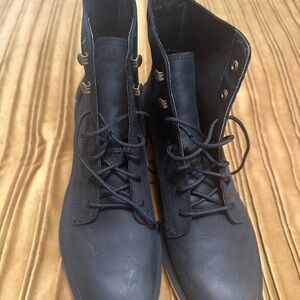 SOREL Hi-LINE Waterproof Lace-Up Boot